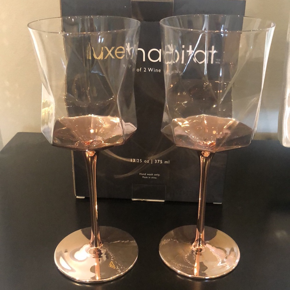 Luxe Habitat Copper Stem Wine Glasses set of 2 NWT